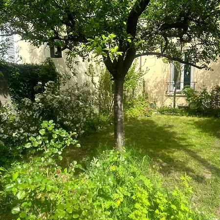 Mini Au Calme Homestay Colombes (Hauts-de-Seine)